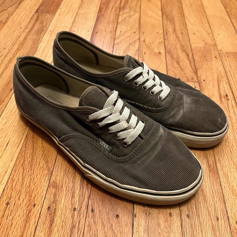 Vans Authentic Grey Curduroy